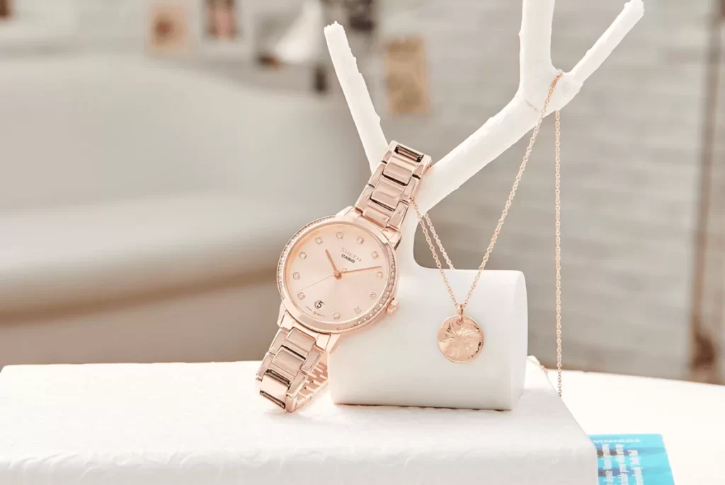 Hướng dẫn mua hàng trả góp KHÔNG lãi suất với Fundiin tại Wind Watch 1 banner she min 1400x788 1