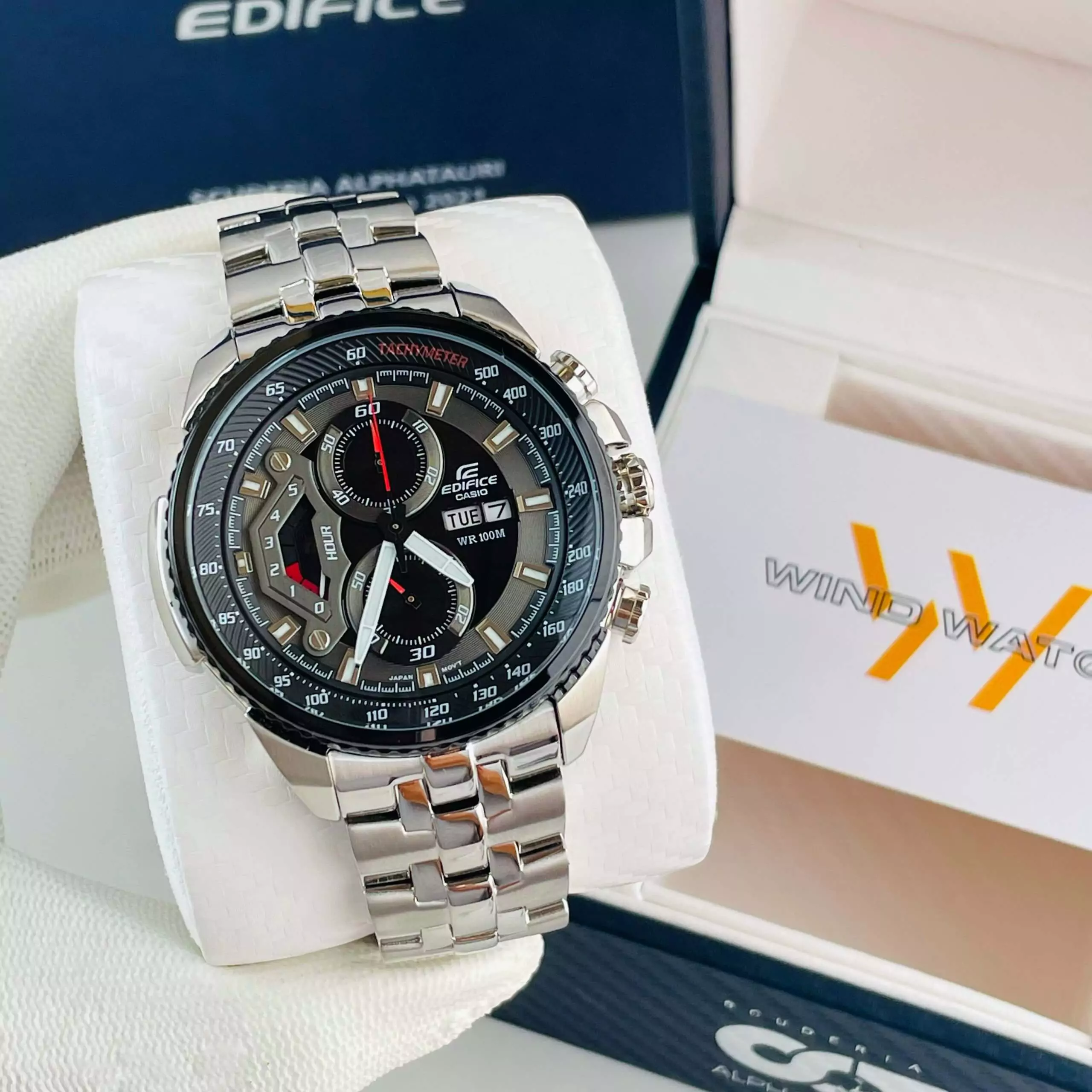 EDIFICE EF-558D-1AVDF 3 Đồng hồ Casio Edifice EF-558D-1AV