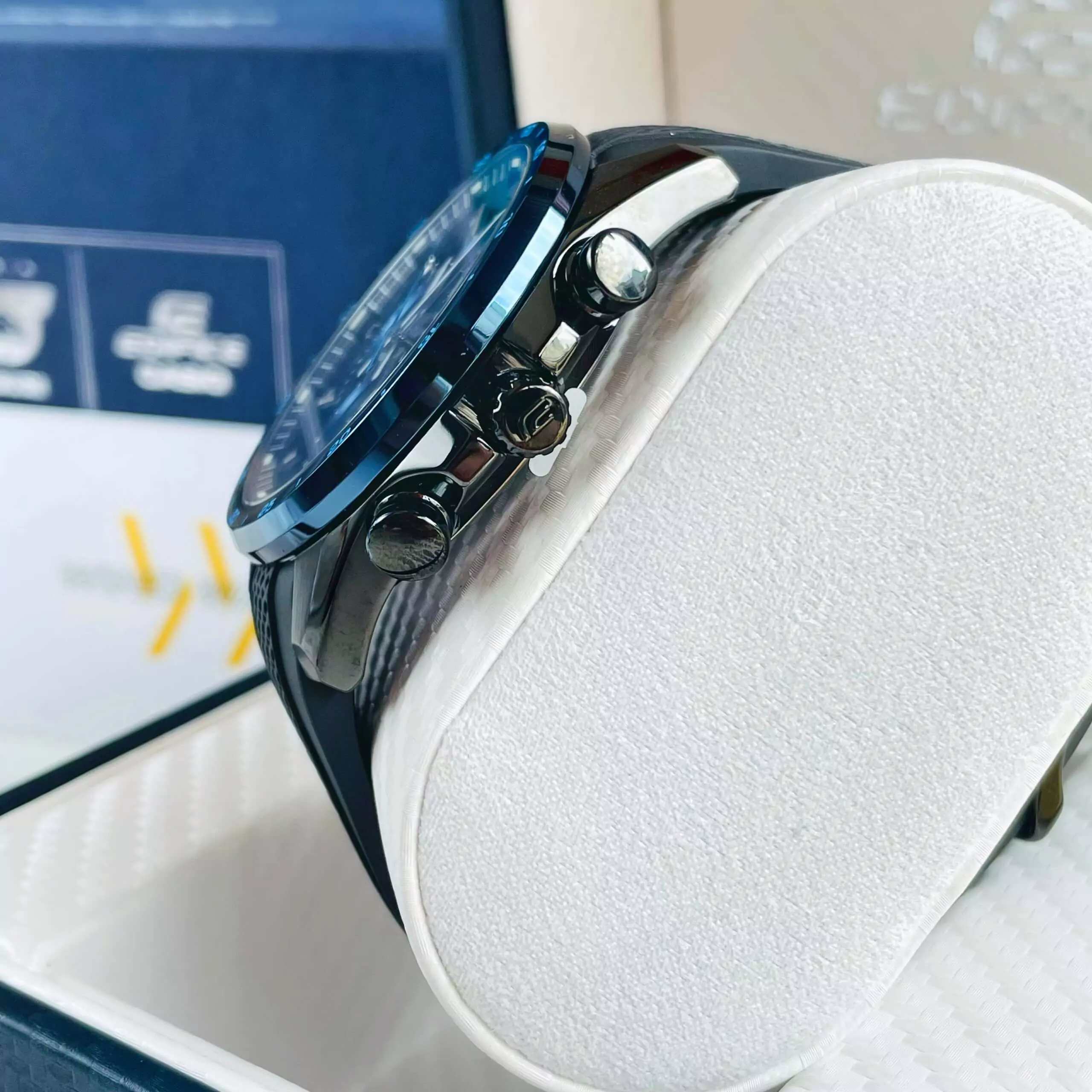 EDIFICE EQS-900PB-1B | PIN NĂNG LƯỢNG MẶT TRỜI 4 EDIFICE EQS-900PB-1B