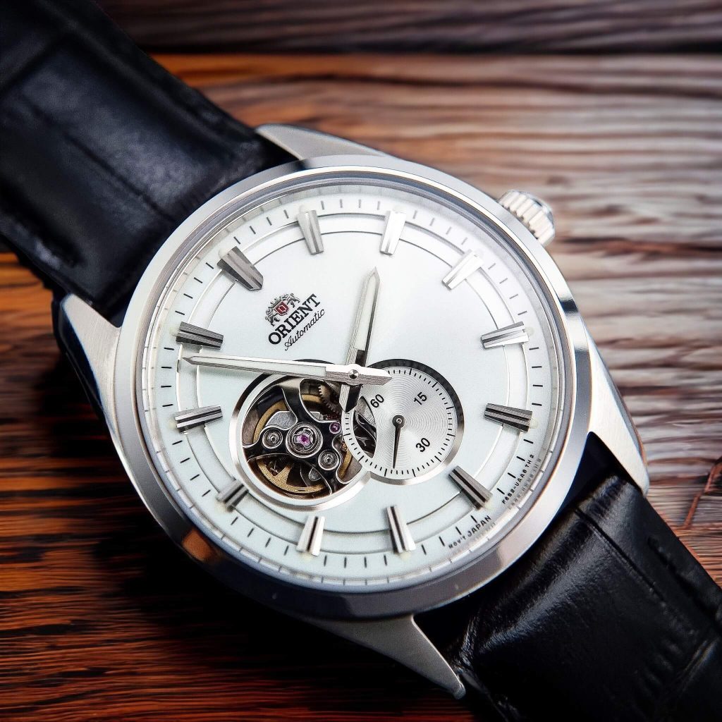 Đồng hồ nam dây da Orient RA-AR0004S10B