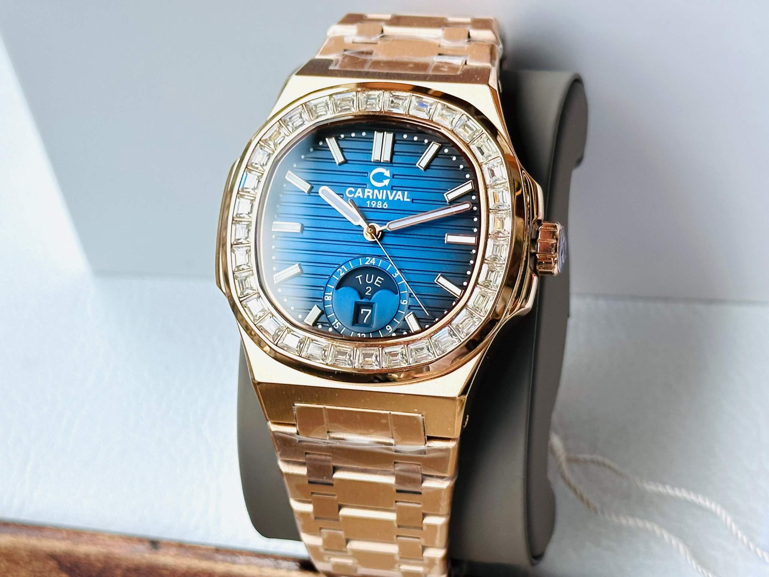 CARNIVAL 8110G-VH-KL-X AUTOMATIC - KÍNH SAPPHIRE 2 Đồng hồ Nam Carrnival 8110G