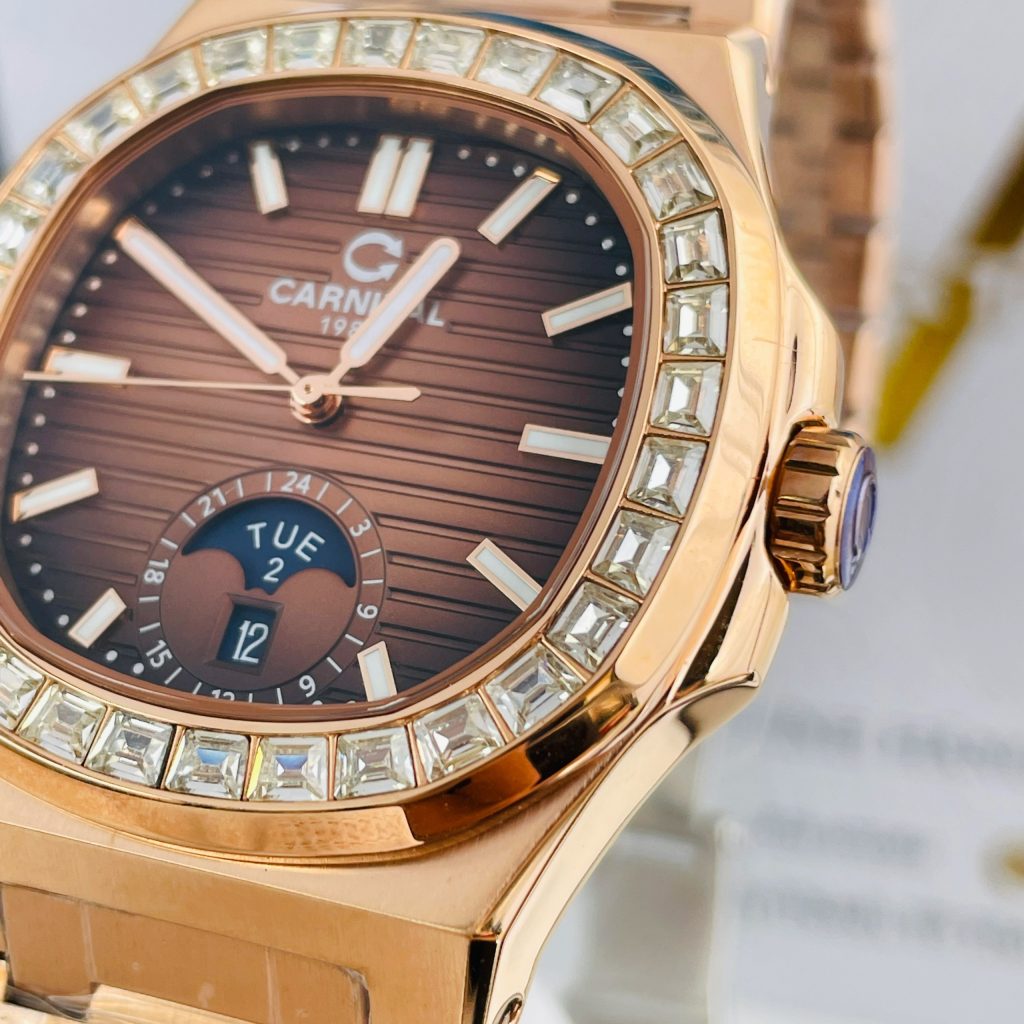 CARNIVAL 8110G-VH-D-N AUTOMATIC - KÍNH SAPPHIRE 16 Đồng hồ Nam Carnival 8110G mặt nâu sang trọng