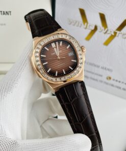 Alternative view of CARNIVAL 8108G-VH-D-N AUTOMATIC - KÍNH SAPPHIRE