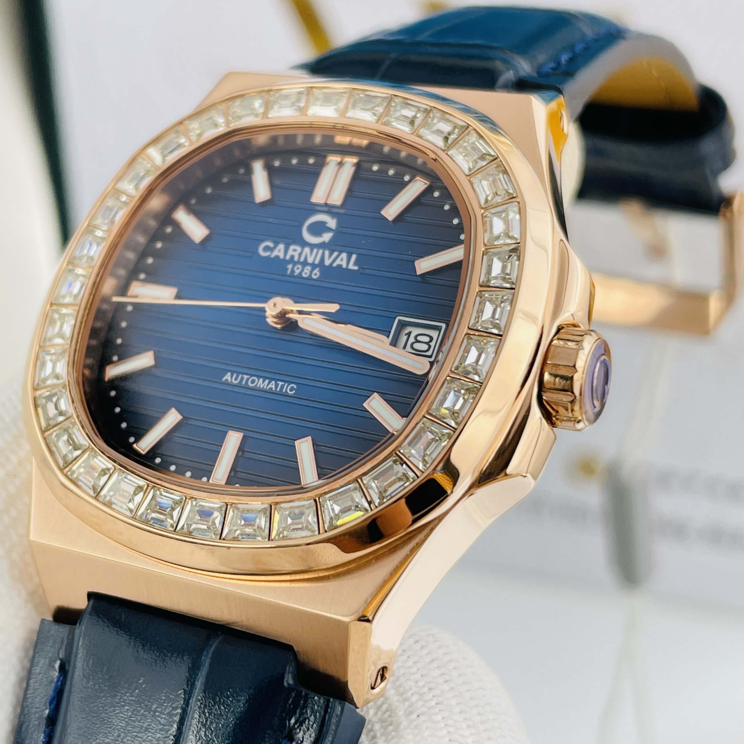 CARNIVAL 8108G-VH-D-X AUTOMATIC - KÍNH SAPPHIRE 4 CARNIVAL 8108G-VH-D-X AUTOMATIC - KÍNH SAPPHIRE - Ảnh 4