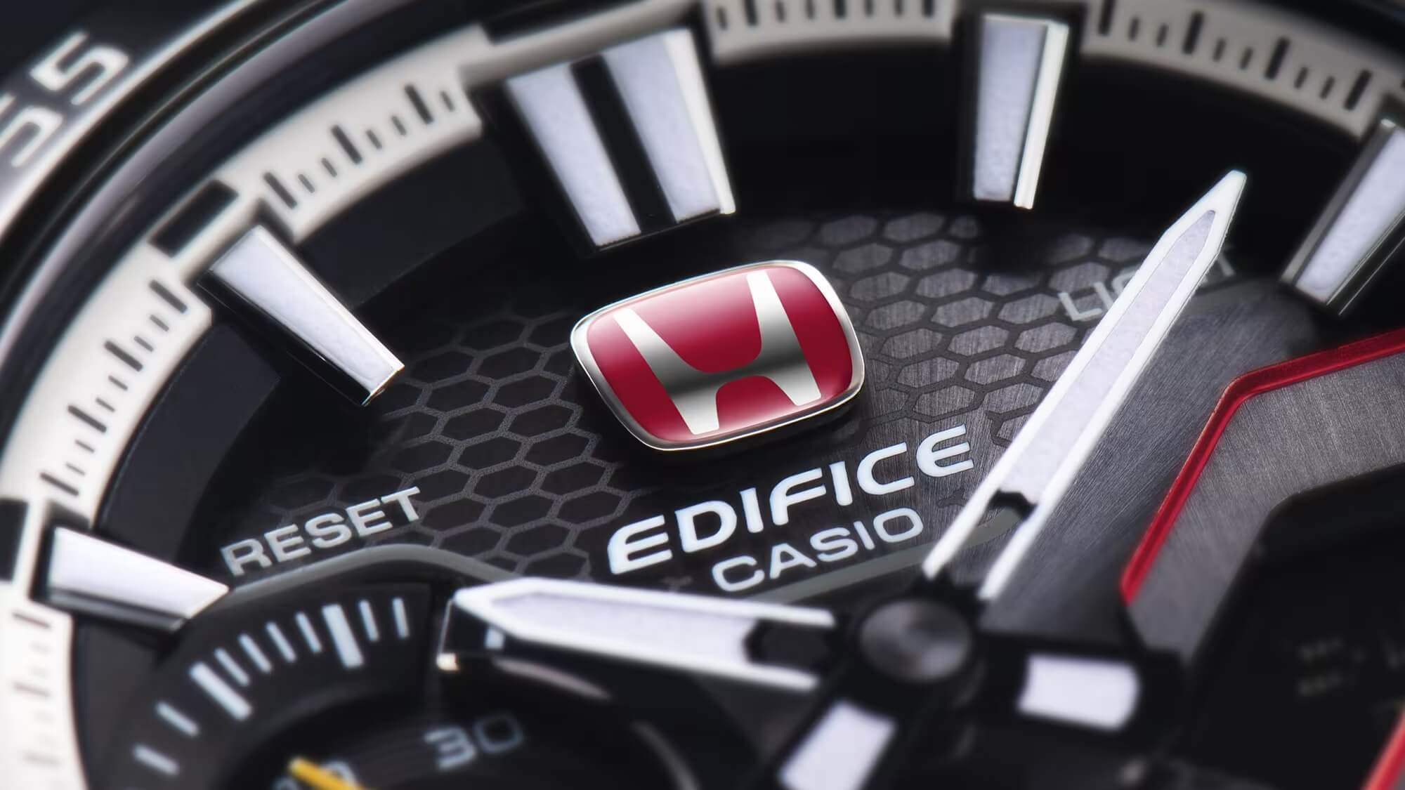 EDIFICE ECB-2200HTR-1A x HONDA TYPE R | PHIÊN BẢN GIỚI HẠN 3 ecb-2200htr-1a