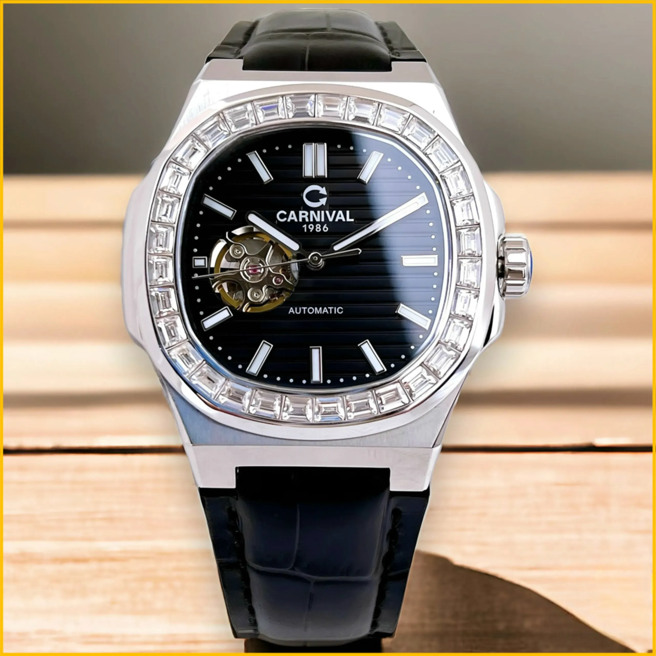 Carnival 8128G-VT-DD-D 7 Mặt kính Sapphire đồng hồ nam Carnival 8128G-VT-DD-D