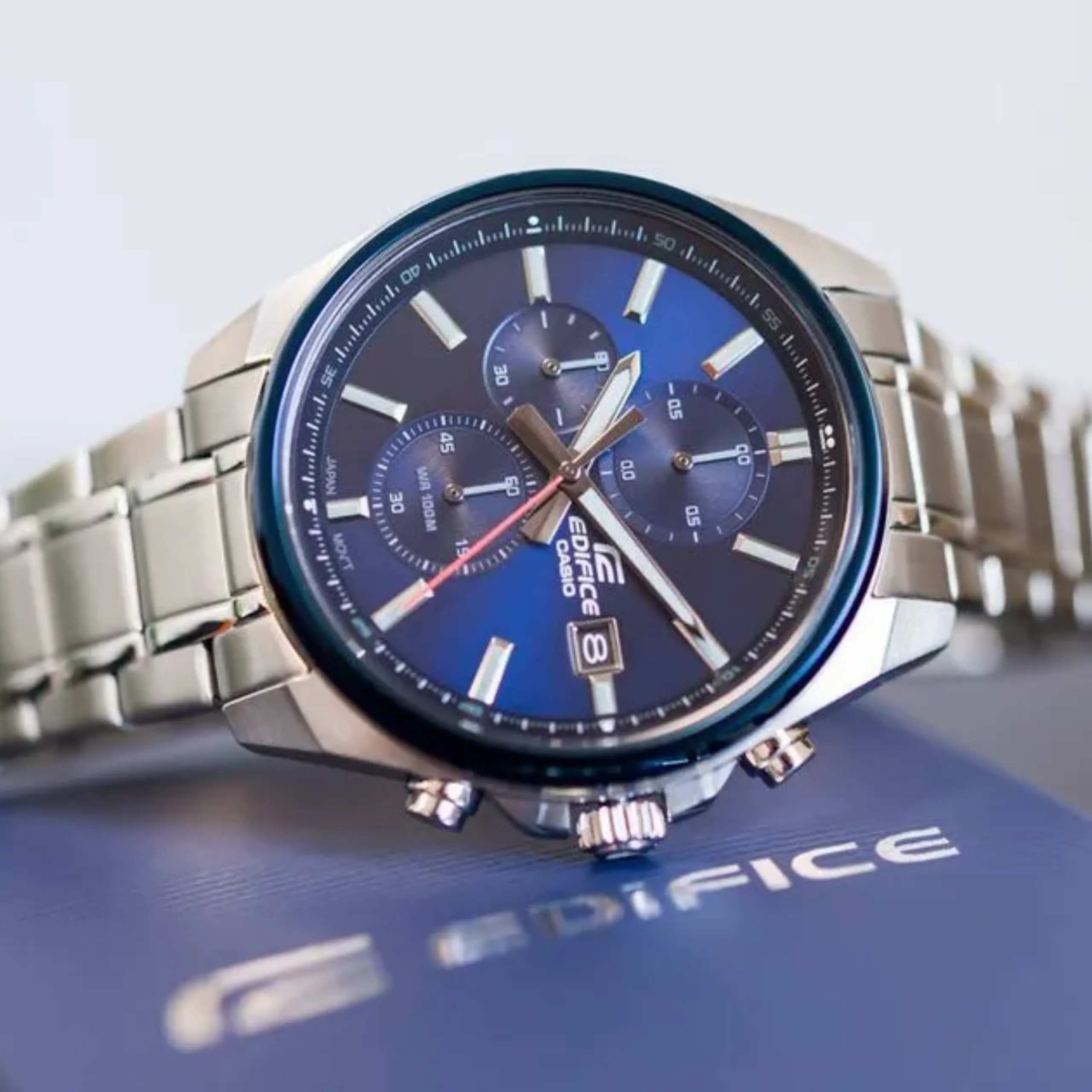 EDIFICE EFV-610DB-2AV 11 Đồng hồ nam CASIO EDIFICE EFV-610DB-2AV