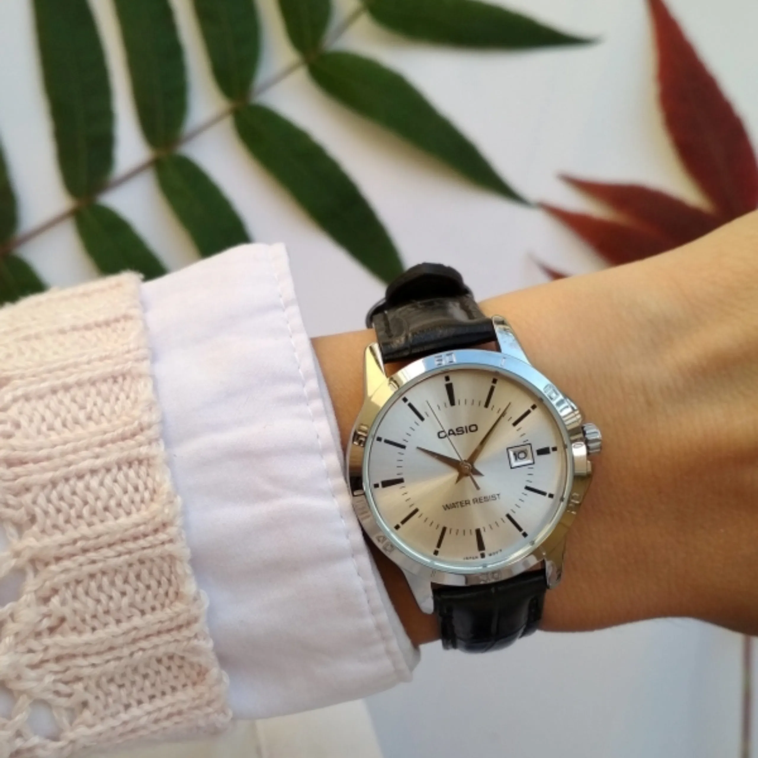 CASIO LTP-V004L-7A 10 Đồng hồ Casio LTP-V004L-7A