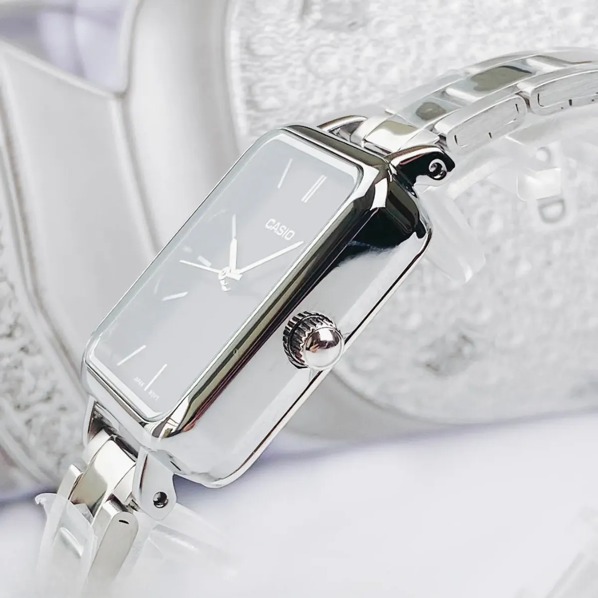 CASIO LTP-V009D-1E 6 Đồng hồ nữ Casio LTP-V009D-1E