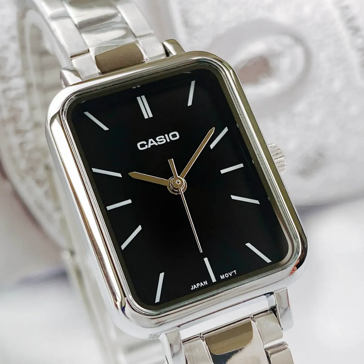 CASIO LTP-V009D-1E 4 Đồng hồ nữ Casio LTP-V009D-1E