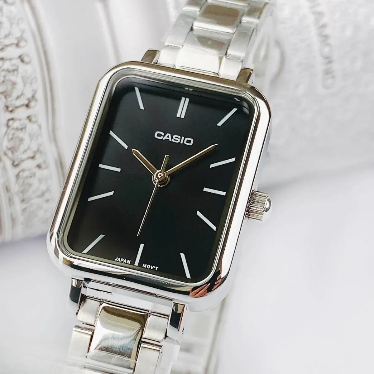 CASIO LTP-V009D-1E 3 Đồng hồ nữ Casio LTP-V009D-1E