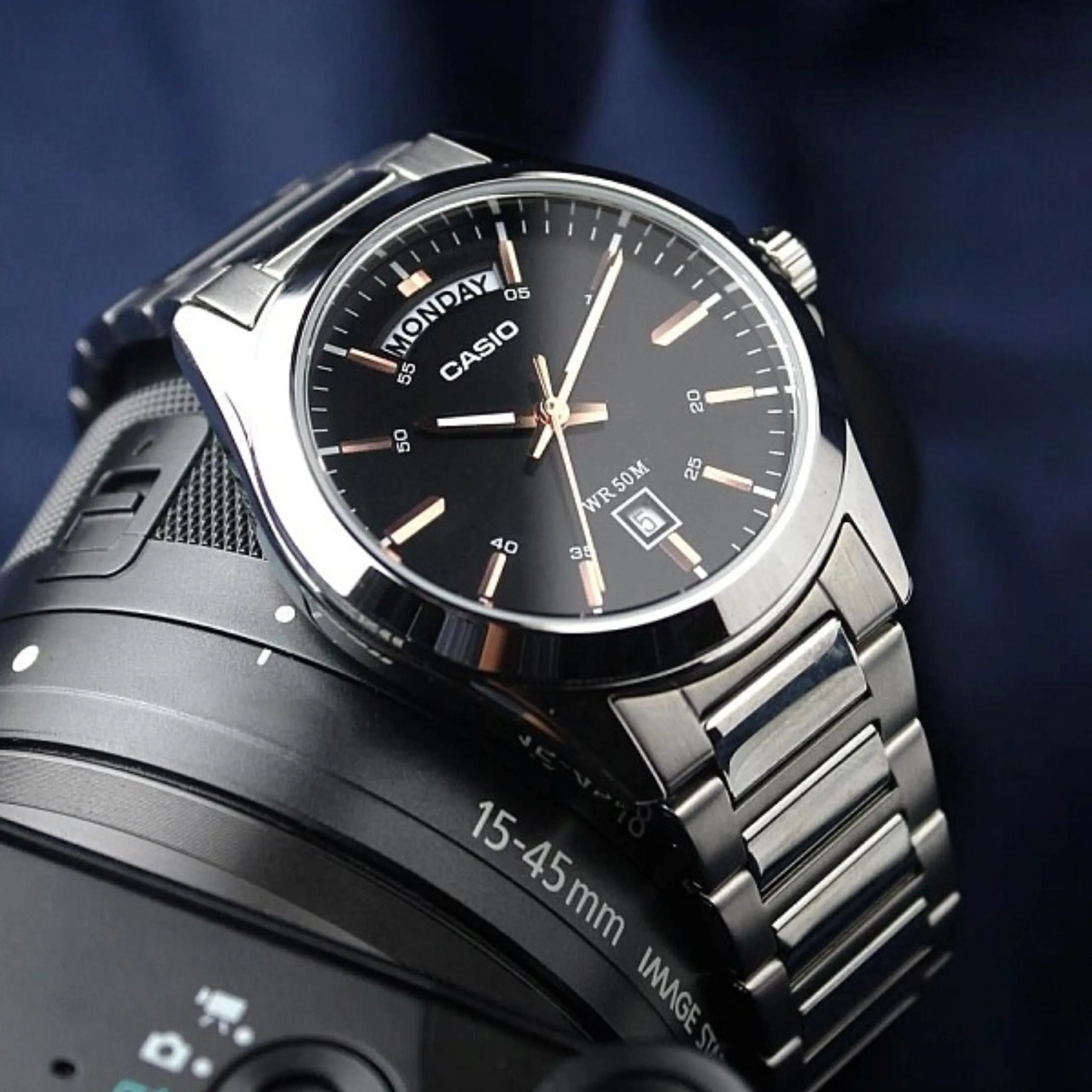 Đồng hồ nam CASIO MTP-1370D-1A2V