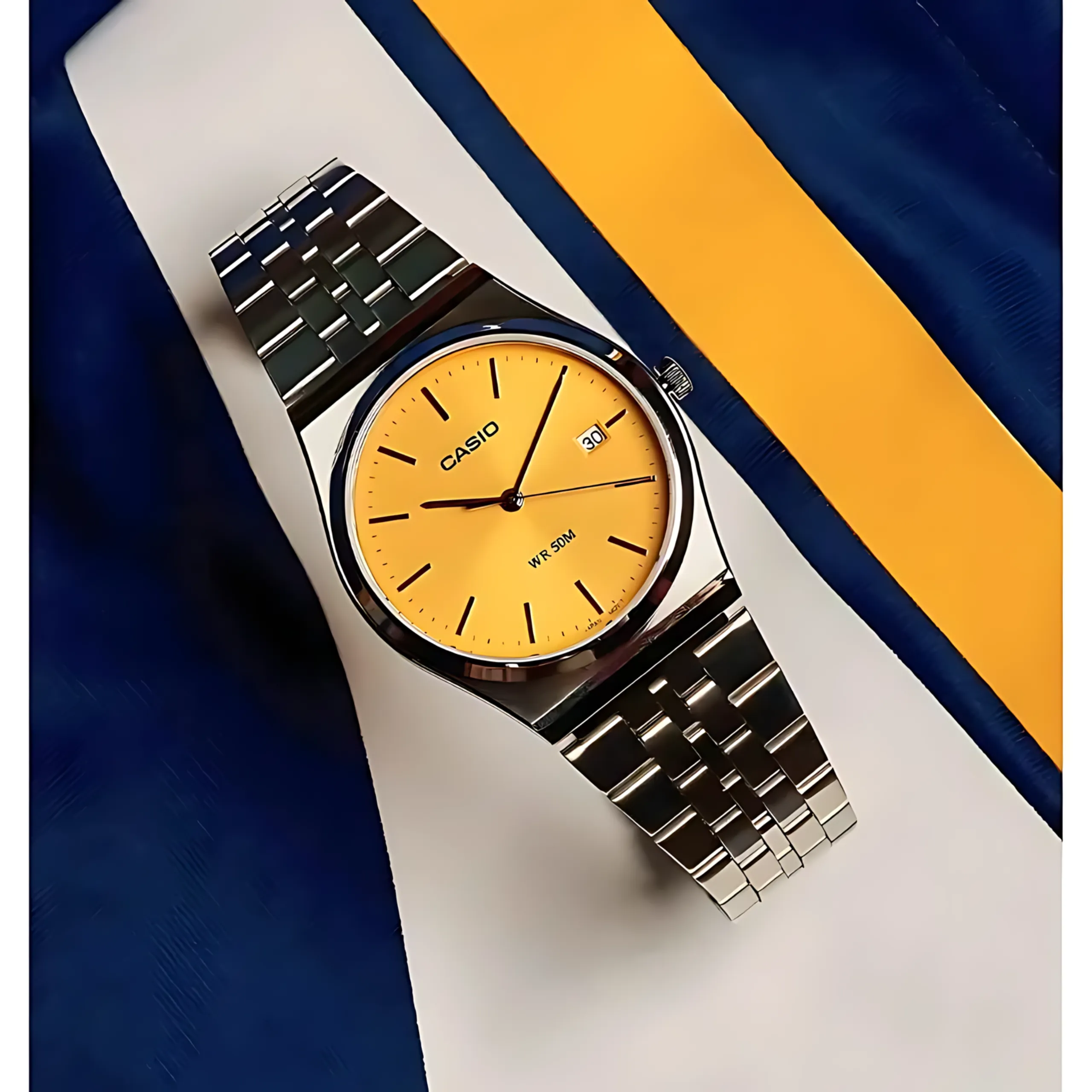 Casio MTP-B145D-9AV 13 Vỏ ngoài của sản phẩm được hoàn thiện nhờ vào sự cứng cáp, sang trọng đến từ chất liệu thép không gỉ 316L cùng mặt kính Mineral Crystal
